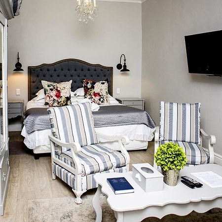 French Karoo Guesthouse Beaufort West Ngoại thất bức ảnh